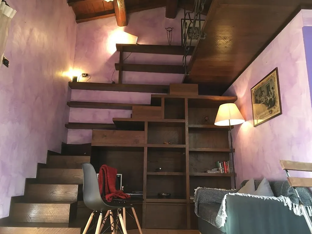 Apple House Apartment Rome Italy