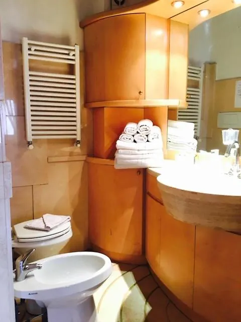 Apple House Apartment Rome